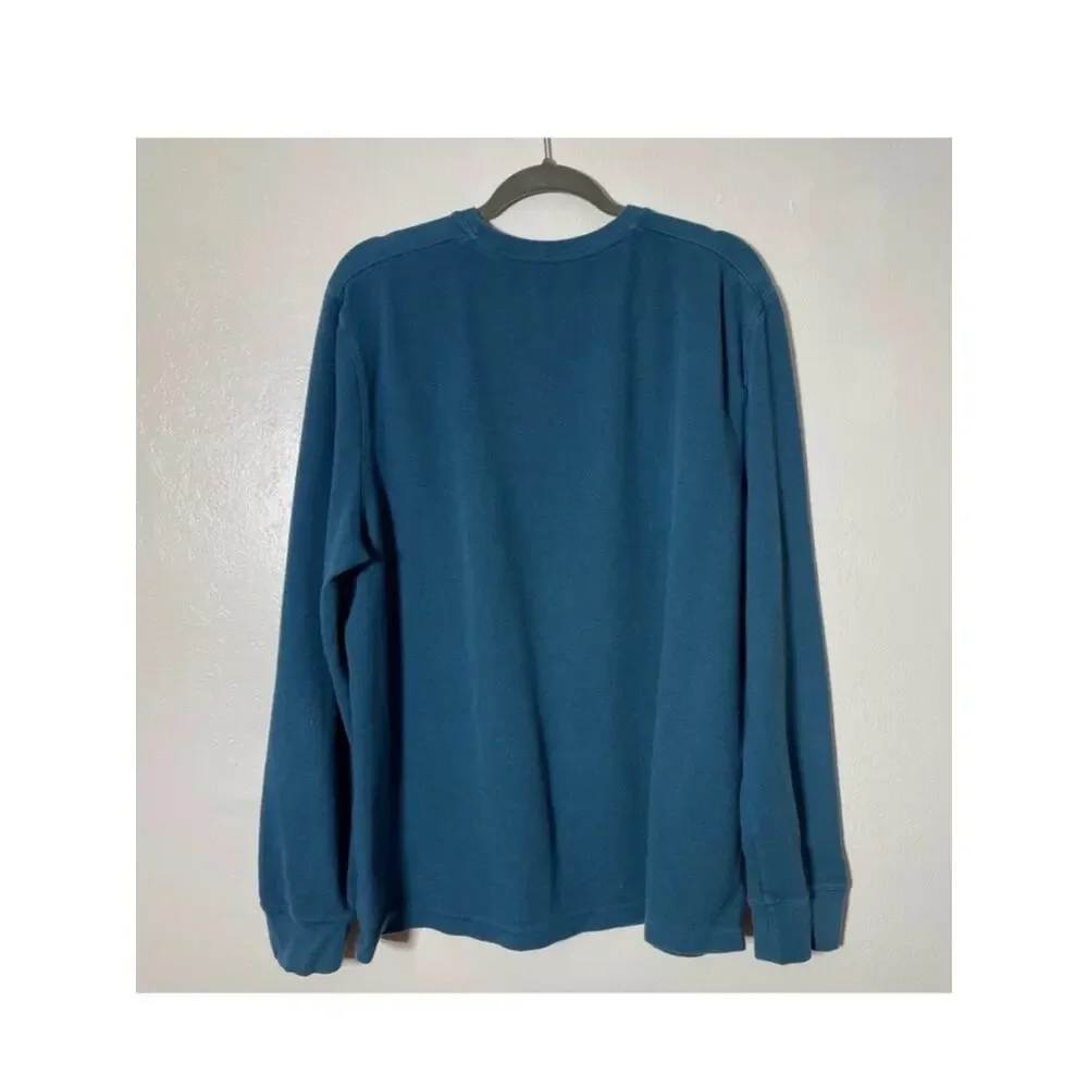Banana Republic, Waffle Knit Long Sleeve Shirt. Size XL. In excellent condition!